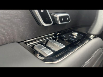 Photo 21 du bon plan LAND-ROVER Range Rover Sport 3.0 P550e 550ch PHEV Dynamic Autobiography occasion à 152554 €