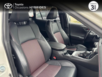 Photo 6 du bon plan TOYOTA RAV4 Hybride Rechargeable 306ch Design Business AWD occasion à 33990 €