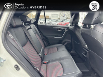 Photo 7 du bon plan TOYOTA RAV4 Hybride Rechargeable 306ch Design Business AWD occasion à 33990 €