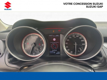 Photo 13 du bon plan SUZUKI Swift 1.2 Dualjet Hybrid 83ch Pack AllGrip occasion à 15790 €