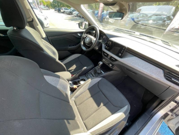 Photo 10 du bon plan SKODA Kamiq 1.0 TSI Evo 2 116ch Selection DSG7 occasion à 21990 €