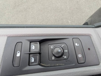 Photo 12 du bon plan VOLKSWAGEN Transporter Fg VUL 2.8T L1H1 2.0 TDI 150ch Business Line DSG7 occasion à 27890 €