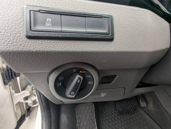 Photo 13 du bon plan VOLKSWAGEN Transporter Fg VUL 2.8T L1H1 2.0 TDI 150ch Business Line DSG7 occasion à 27890 €