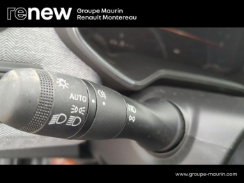 Photo 23 du bon plan RENAULT Clio 1.6 E-Tech hybride 145ch Techno occasion à 19900 €