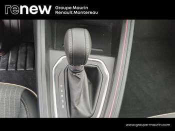 Photo 31 du bon plan RENAULT Clio 1.6 E-Tech hybride 145ch Techno occasion à 19900 €