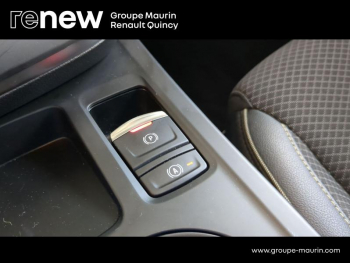 Photo 22 du bon plan RENAULT Arkana 1.6 E-Tech 145ch full hybrid Techno -25 occasion à 27889 €