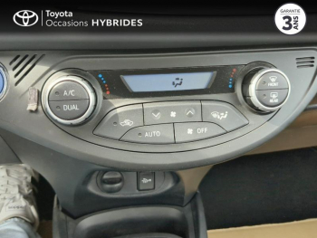 Photo 21 du bon plan TOYOTA Yaris HSD 100h Dynamic 5p occasion à 14490 €
