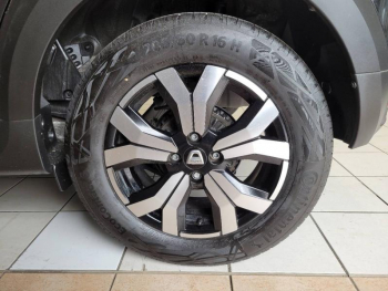 Photo 8 du bon plan DACIA Sandero 1.0 ECO-G 100ch Stepway Confort -22 occasion à 14290 €