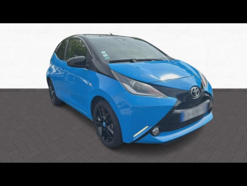 Photo 2 du bon plan TOYOTA Aygo 1.0 VVT-i 69ch Stop&Start x-cite Bleu Cyan 5p occasion à 8790 €