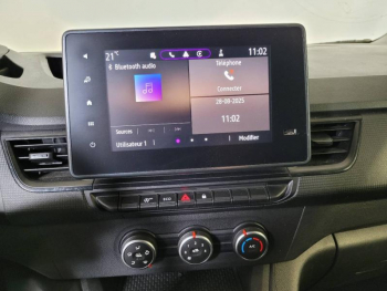 Photo 8 du bon plan RENAULT Kangoo Van L1 1.5 Blue dCi 95ch Grand Confort SÃ©same Ouvre Toi - 22 occasion à 18480 €