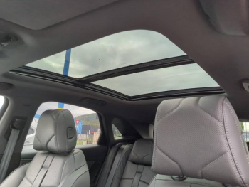 Photo 19 du bon plan DS DS 7 Crossback E-TENSE 4x4 300ch Grand Chic occasion à 22490 €