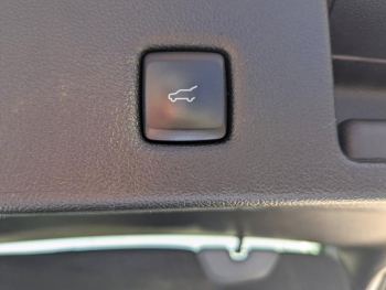 Photo 19 du bon plan FORD Kuga 2.5 Duratec 190ch FHEV E85 Titanium BVA occasion à 24900 €
