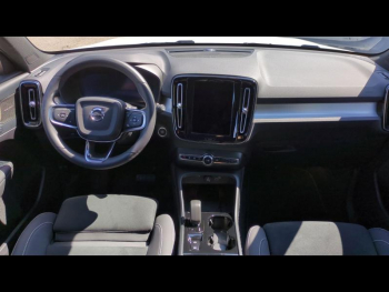 Photo 4 du bon plan VOLVO XC40 B3 163ch Black Edition DCT 7 occasion à 42500 €