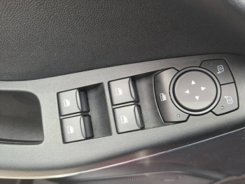 Photo 15 du bon plan FORD Fiesta 1.0 EcoBoost 125ch mHEV Titanium Business 5p occasion à 15900 €