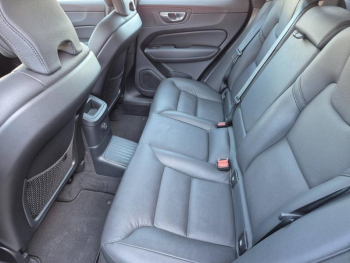 Photo 5 du bon plan VOLVO XC60 T6 Hybride Rechargeable 253 + 145ch Plus Style Dark Geartronic 8 AWD occasion à 54900 €