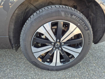Photo 13 du bon plan VOLVO XC60 T6 Hybride Rechargeable 253 + 145ch Plus Style Dark Geartronic 8 AWD occasion à 54900 €