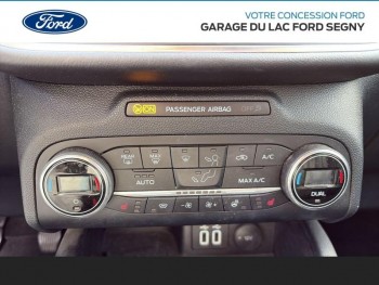 Photo 17 du bon plan FORD Kuga 2.0 EcoBlue 150ch mHEV Vignale occasion à 25590 €