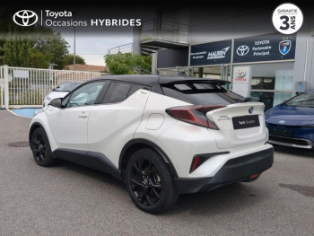 Photo 2 du bon plan TOYOTA C-HR 122h Graphic 2WD E-CVT RC18 occasion à 17490 €