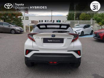 Photo 4 du bon plan TOYOTA C-HR 122h Graphic 2WD E-CVT RC18 occasion à 17490 €