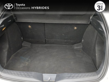 Photo 10 du bon plan TOYOTA C-HR 122h Graphic 2WD E-CVT RC18 occasion à 17490 €