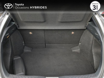 Photo 10 du bon plan TOYOTA C-HR 122h Dynamic Business 2WD E-CVT + Programme Beyond Zero Academy MY20 occasion à 21490 €