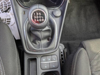 Photo 17 du bon plan FORD Puma 1.0 Flexifuel 125ch S&S mHEV Titanium occasion à 19890 €