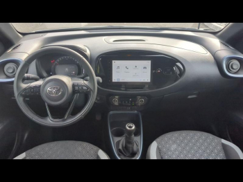Photo 13 du bon plan TOYOTA Aygo X 1.0 VVT-i 72ch Air Design MY23 occasion à 16549 €