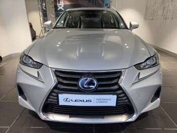 Photo 2 du bon plan LEXUS IS 300h Luxe occasion à 23900 €