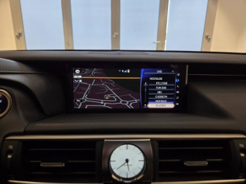 Photo 6 du bon plan LEXUS IS 300h Luxe occasion à 23900 €