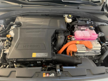 Photo 16 du bon plan HYUNDAI Ioniq Hybrid 141ch Executive occasion à 18990 €