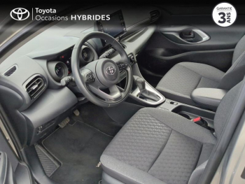Photo 11 du bon plan TOYOTA Yaris 116h Design 5p MY22 occasion à 18990 €
