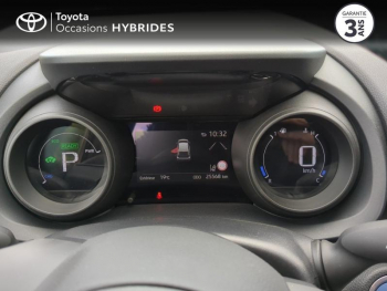 Photo 14 du bon plan TOYOTA Yaris 116h Design 5p MY22 occasion à 18990 €