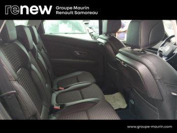 Photo 10 du bon plan RENAULT Scenic 1.3 TCe 140ch FAP Intens EDC occasion à 17900 €
