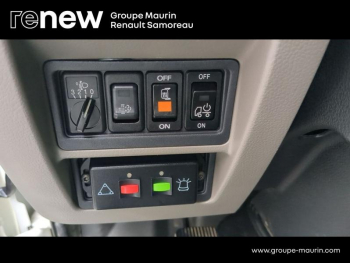 Photo 10 du bon plan RENAULT TRUCKS Maxity Benne VUL 140.35/6 L2 Double Cabine occasion à 21900 €