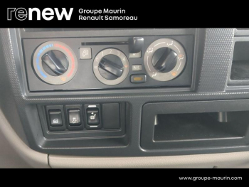 Photo 12 du bon plan RENAULT TRUCKS Maxity Benne VUL 140.35/6 L2 Double Cabine occasion à 21900 €