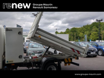 Photo 15 du bon plan RENAULT TRUCKS Maxity Benne VUL 140.35/6 L2 Double Cabine occasion à 21900 €