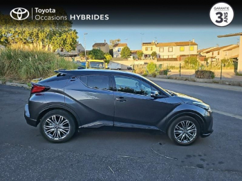 Photo 17 du bon plan TOYOTA C-HR 122h Distinctive 2WD E-CVT MY22 occasion à 24990 €