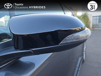 Photo 21 du bon plan TOYOTA C-HR 122h Distinctive 2WD E-CVT MY22 occasion à 24990 €