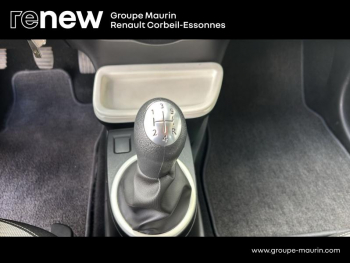 Photo 18 du bon plan RENAULT Twingo 1.0 SCe 70ch Limited 2017 BoÃ®te Courte occasion à 8990 €
