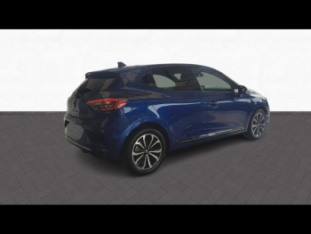 Photo 5 du bon plan RENAULT Clio 1.6 E-Tech 145ch full hybrid Techno - 24 occasion à 23490 €