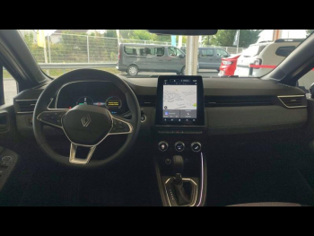 Photo 14 du bon plan RENAULT Clio 1.6 E-Tech 145ch full hybrid Techno - 24 occasion à 23490 €