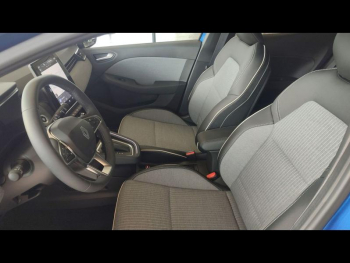 Photo 15 du bon plan RENAULT Clio 1.6 E-Tech 145ch full hybrid Techno - 24 occasion à 23490 €