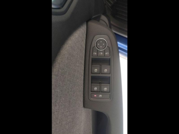 Photo 16 du bon plan RENAULT Clio 1.6 E-Tech 145ch full hybrid Techno - 24 occasion à 23490 €