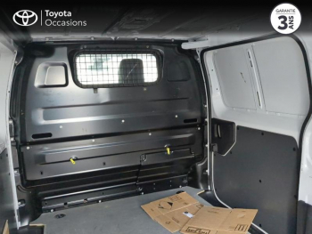 Photo 12 du bon plan TOYOTA ProAce VUL Medium 1.5 D-4D 120 Business MC22 occasion à 27990 €
