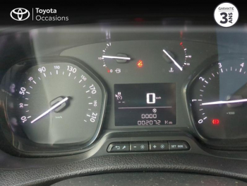 Photo 14 du bon plan TOYOTA ProAce VUL Medium 1.5 D-4D 120 Business MC22 occasion à 27990 €