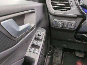 Photo 15 du bon plan FORD Kuga 2.5 Duratec 190ch FHEV E85 ST-Line X BVA occasion à 27000 €