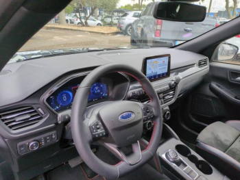 Photo 16 du bon plan FORD Kuga 2.5 Duratec 190ch FHEV E85 ST-Line X BVA occasion à 27000 €