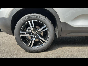 Photo 28 du bon plan VOLVO XC40 B3 163ch Plus DCT 7 occasion à 42900 €