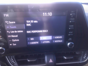 Photo 5 du bon plan TOYOTA C-HR 122h Edition 2WD E-CVT MY22 occasion à 21390 €
