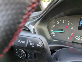 Photo 11 du bon plan FORD Fiesta 1.0 Flexifuel 95ch ST-Line 5p occasion à 16500 €